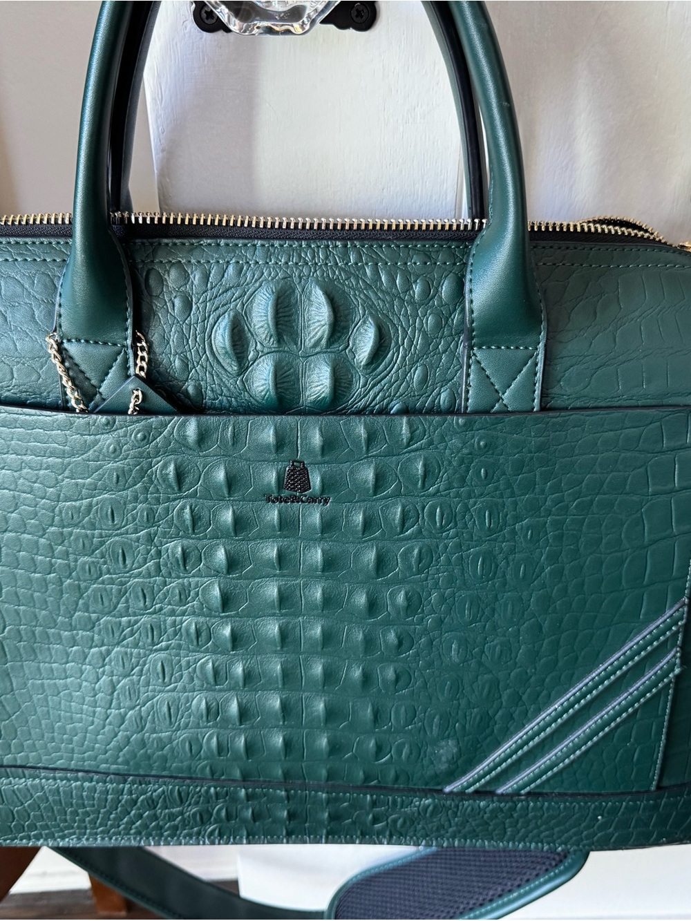 Croc-Embossed Dark Green Laptop Tote Bag Apollo 2